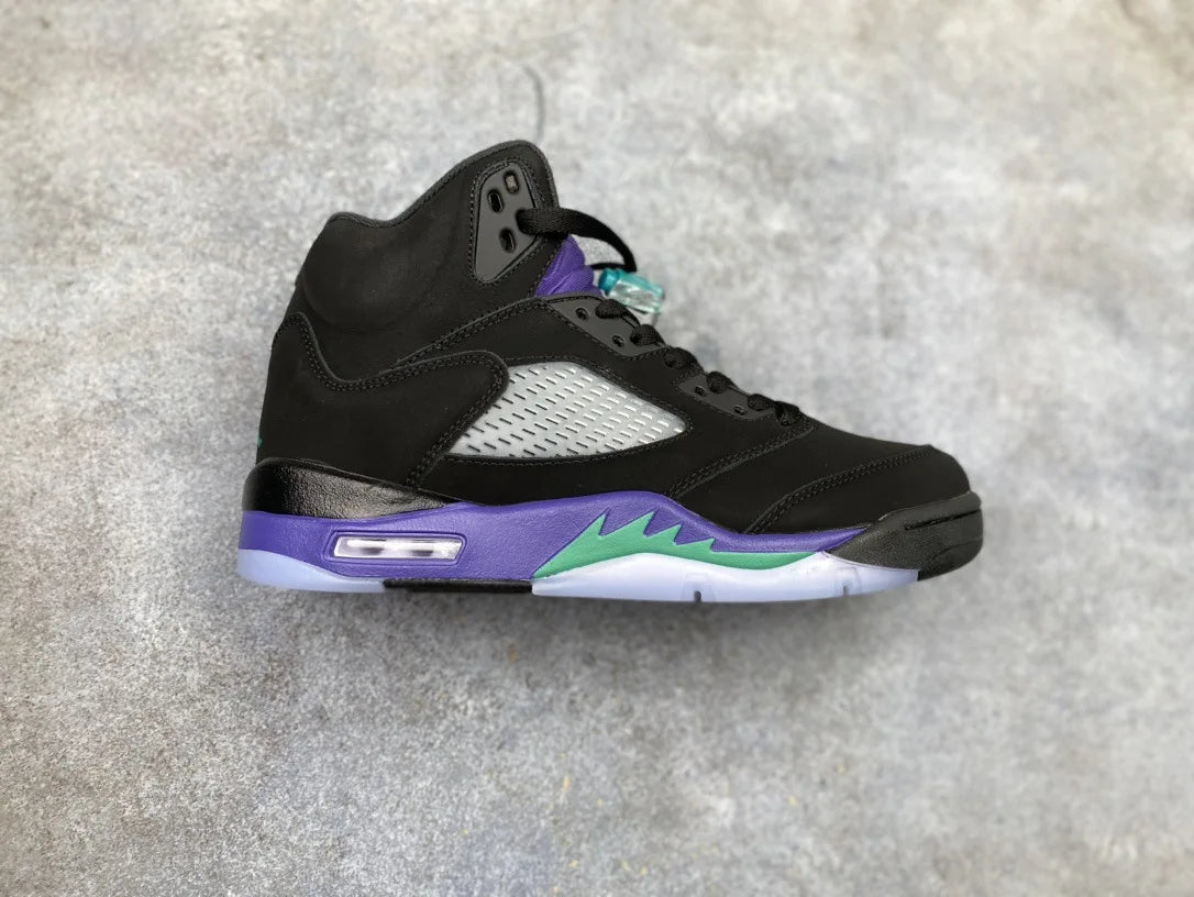 men’s retro basketball shoes mid top